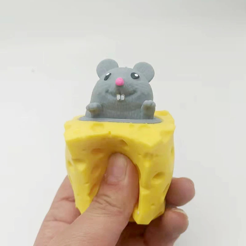 Stress-Relieving Pet Cheese Mouse Cheese Pinch Fun Stress Ball Vent Squirrel Cup Prank Toy Fidget Toys